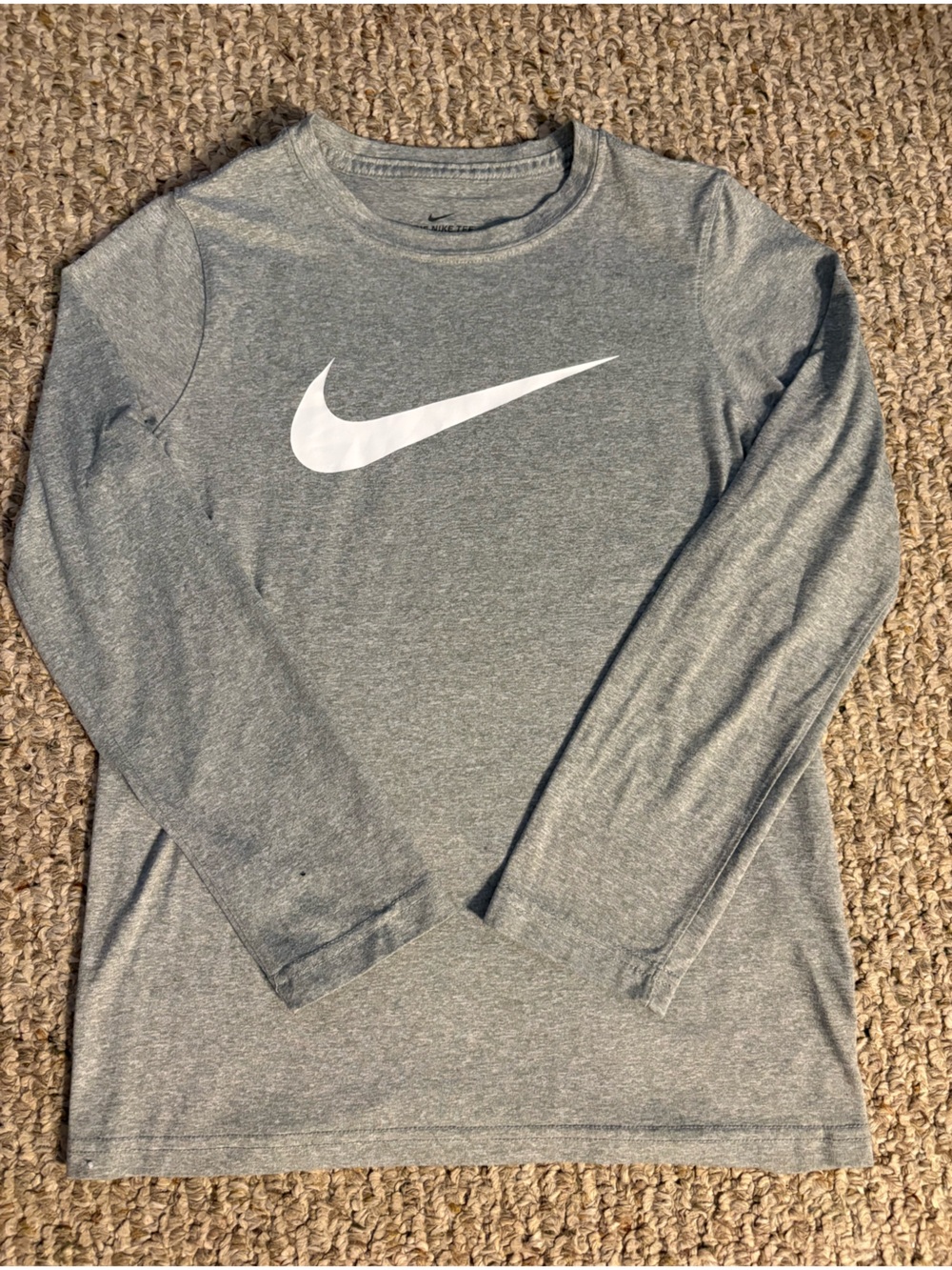 Nike Kids Gray Dri - Fit Crewneck Lightweight Long Sleeve Shirt, Size M